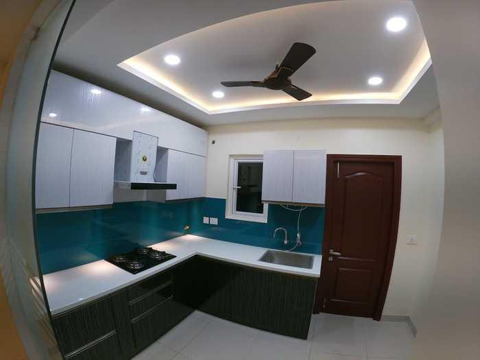 Modern 8x6 modular kitchen design with practical storage