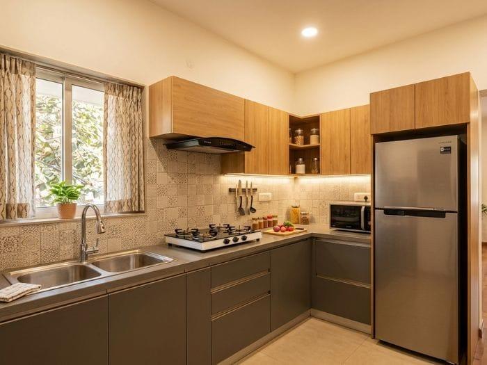 Modern kitchen cabinets in an 8×8 modular kitchen