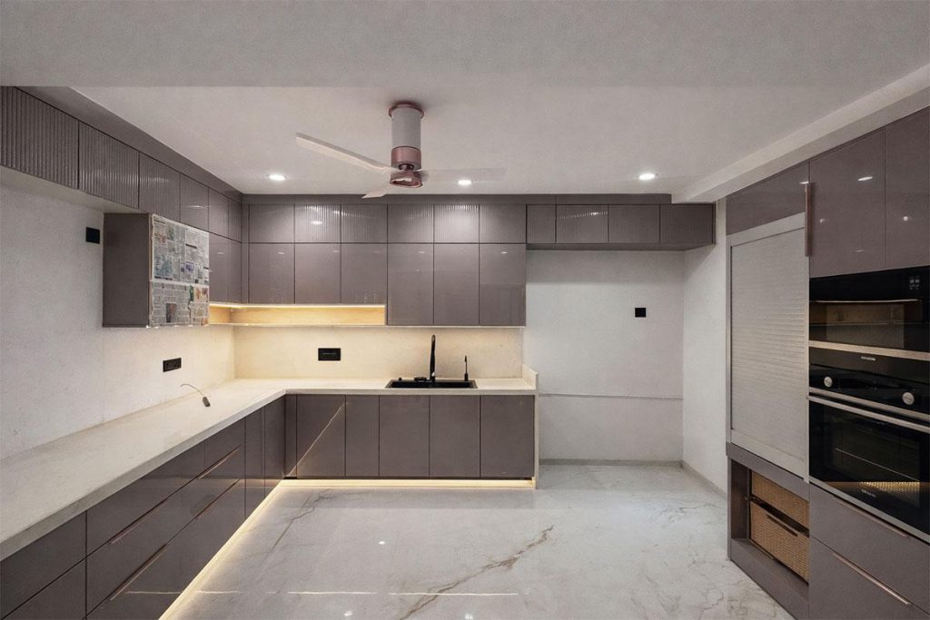 Contemporary modular kitchen with wall and base cabinets